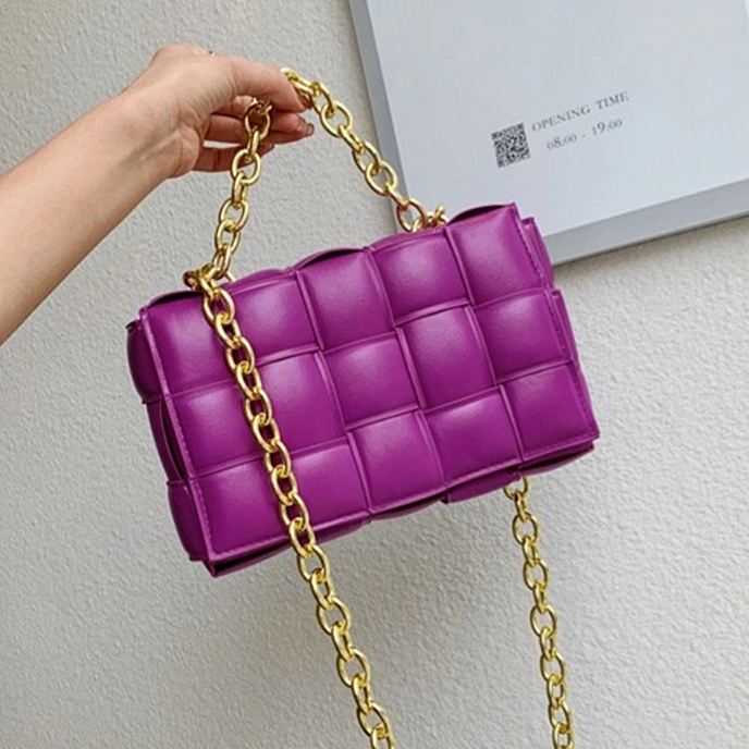 FASHION QUILTED DESIGN PU CHAIN HANDLE BAG PU fabric One size